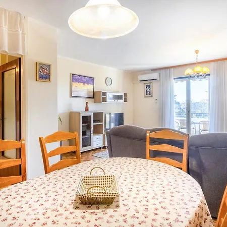 Beautiful In Апартаменти